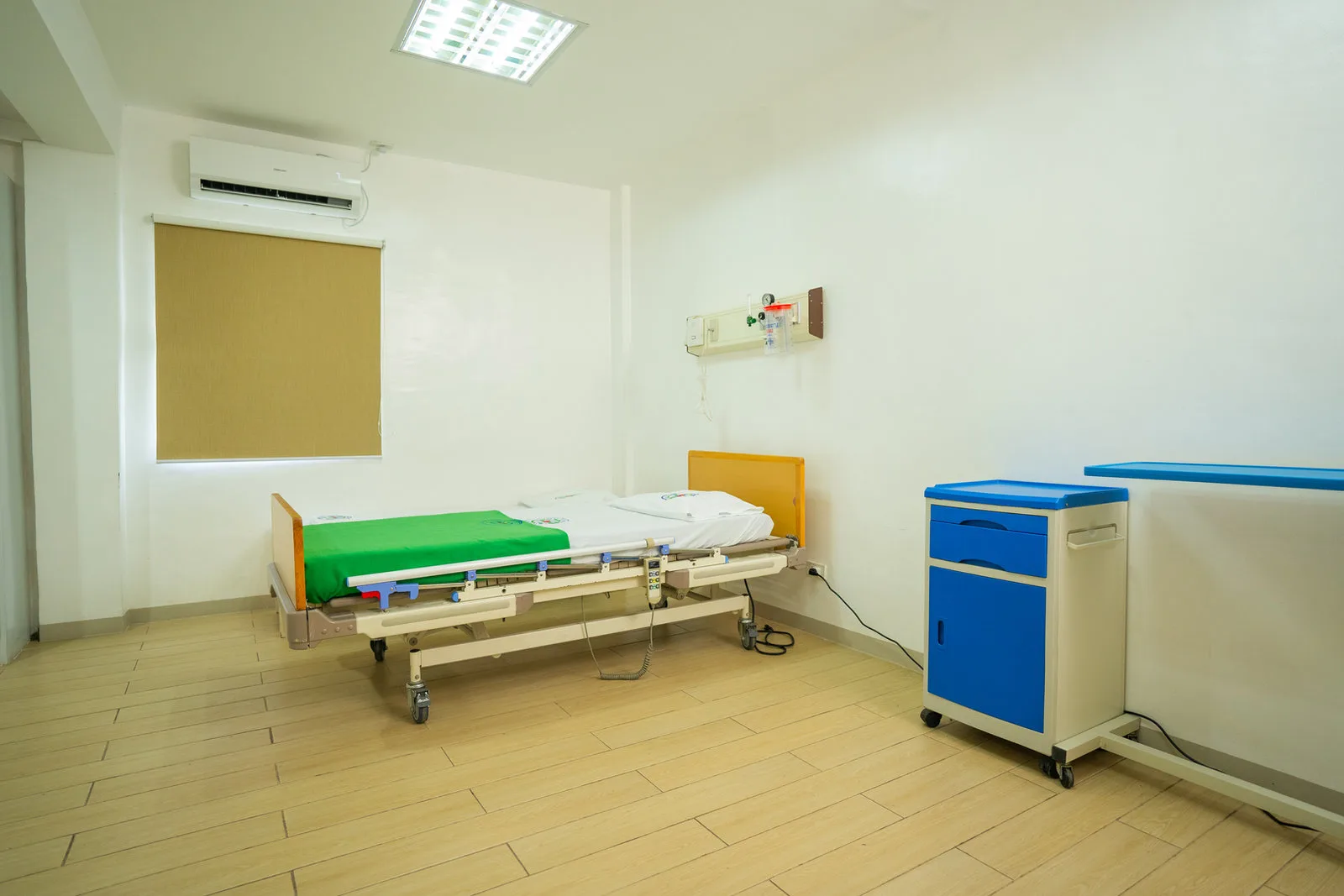 Deluxe Room at Urdaneta Sacred Heart Hospital, view 2
