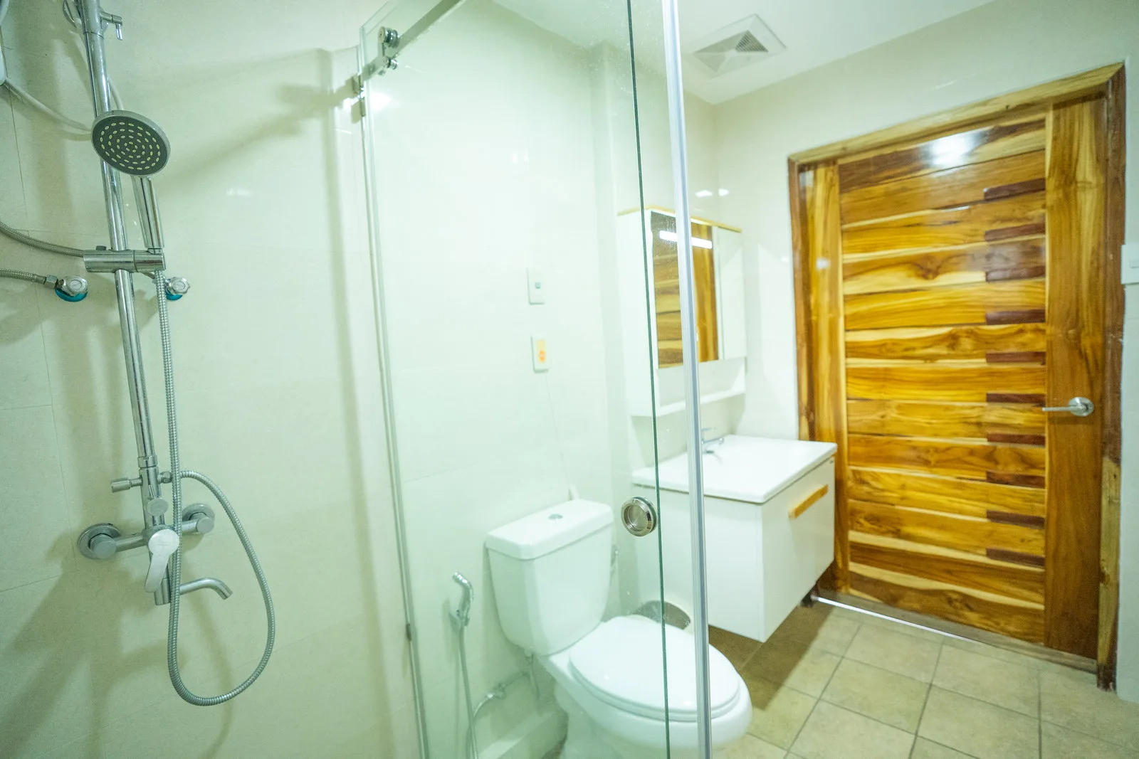 Presidential Suite at Urdaneta Sacred Heart Hospital, view 3